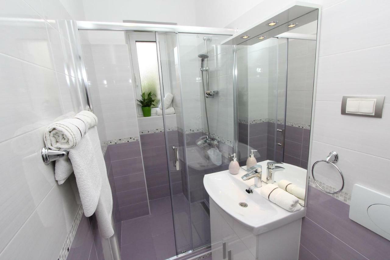 Apartments Santin Rovinj Eksteriør bilde
